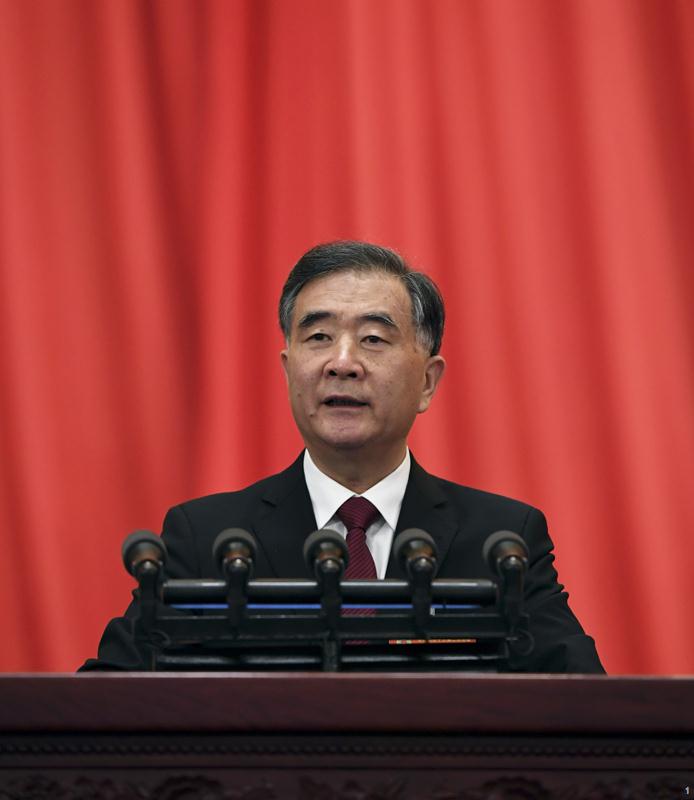 3月3日，中国人民政治协商会议第十三届全国委员会第二次会议在北京人民大会堂开幕。汪洋代表政协第十三届全国委员会常务委员会，向大会报告工作。